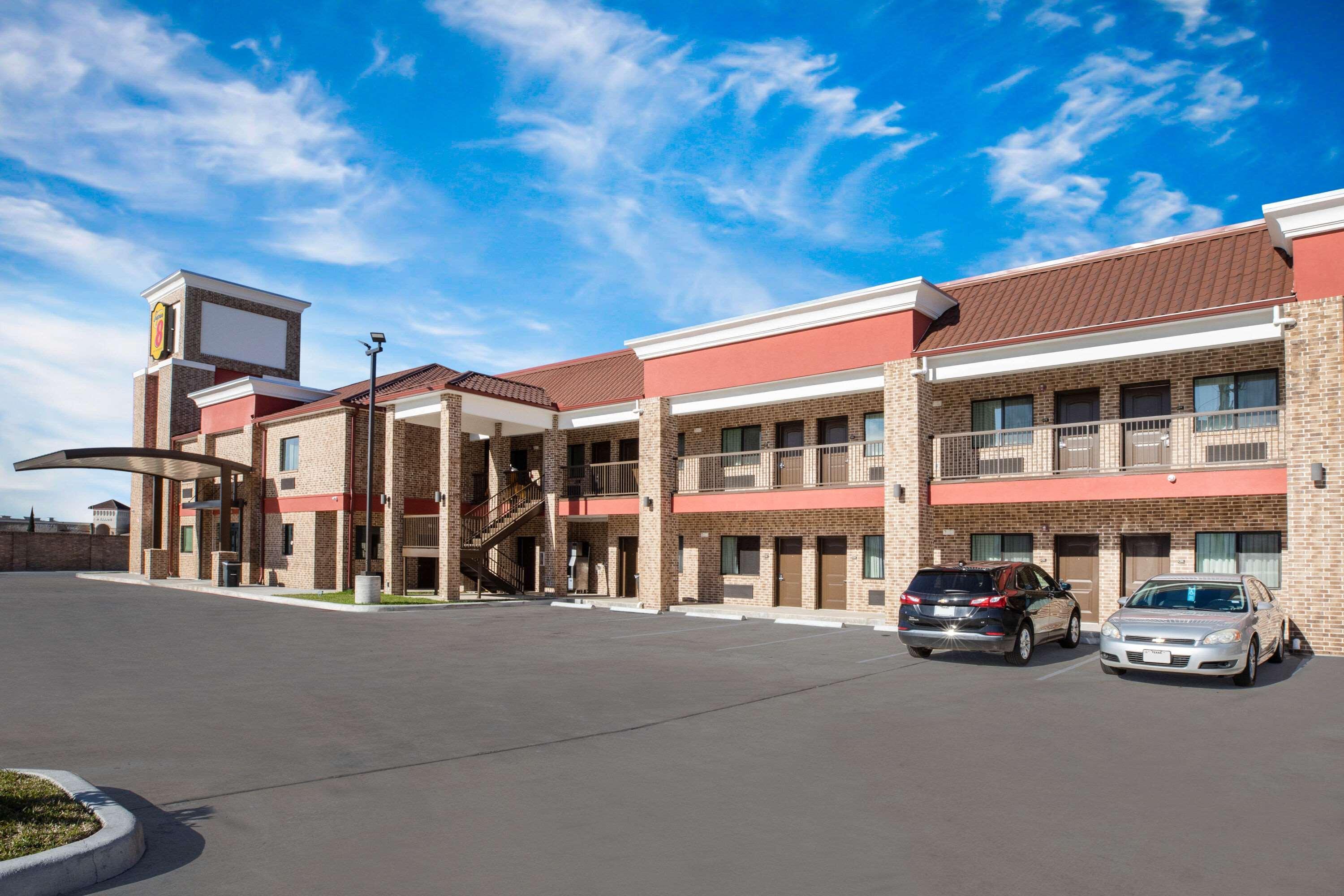 Super 8 By Wyndham Humble Houston Fallcreek Εξωτερικό φωτογραφία